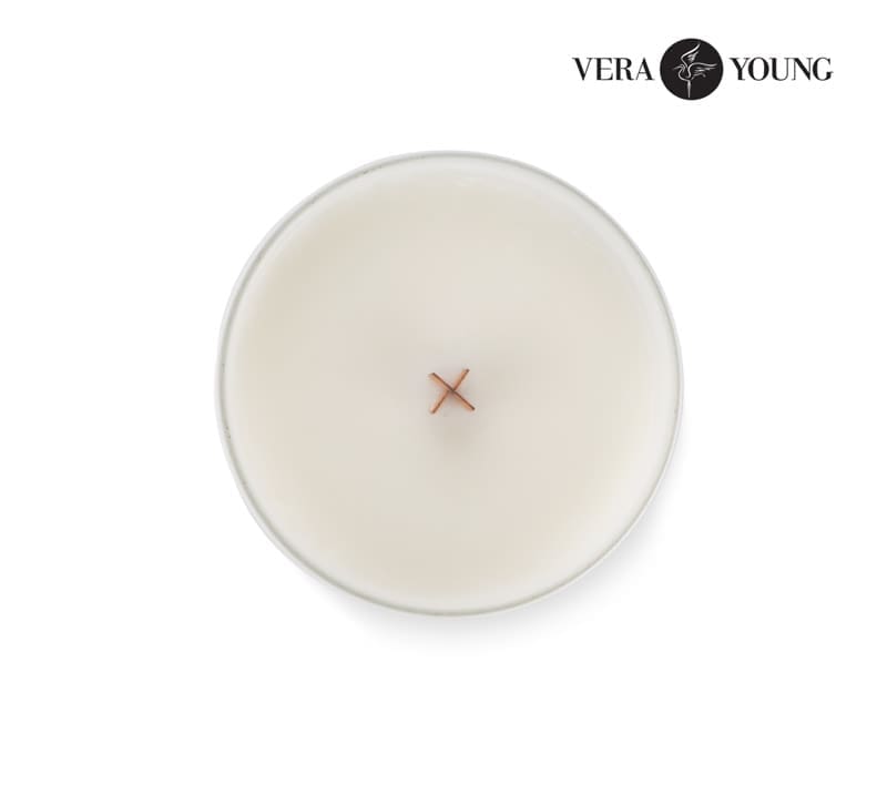 Świeca sojowa 220g - Library - VERA YOUNG